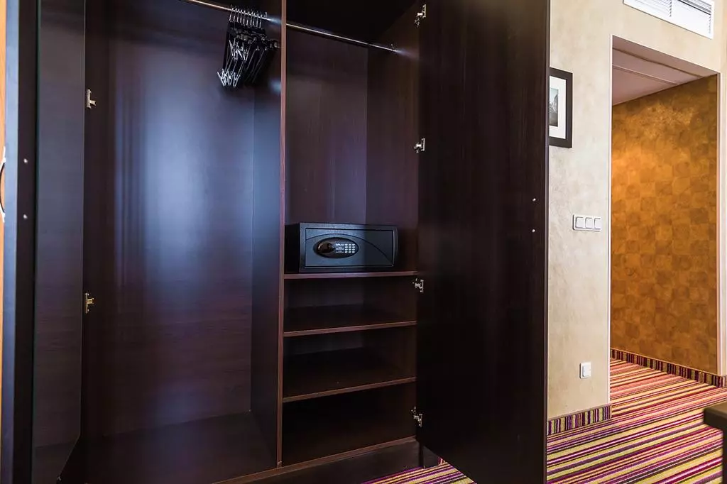 هتل کورت یارد بای ماریوت واسیلی وسکی سنت پترزبورگ - مهرپرواز